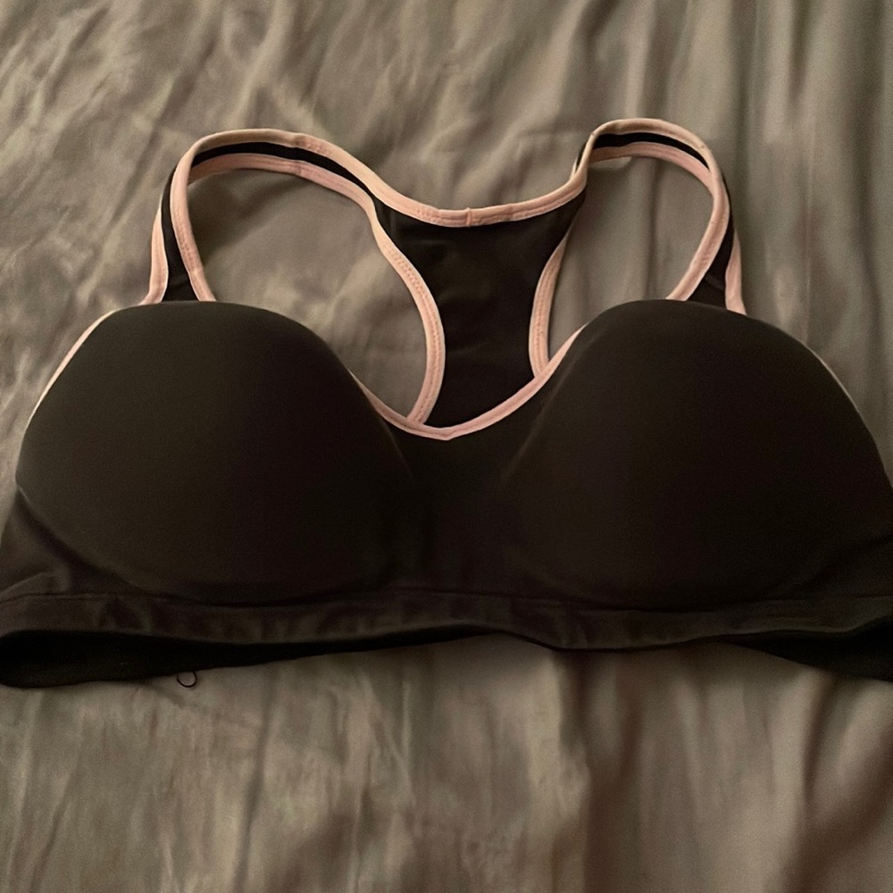 pink bra, size L